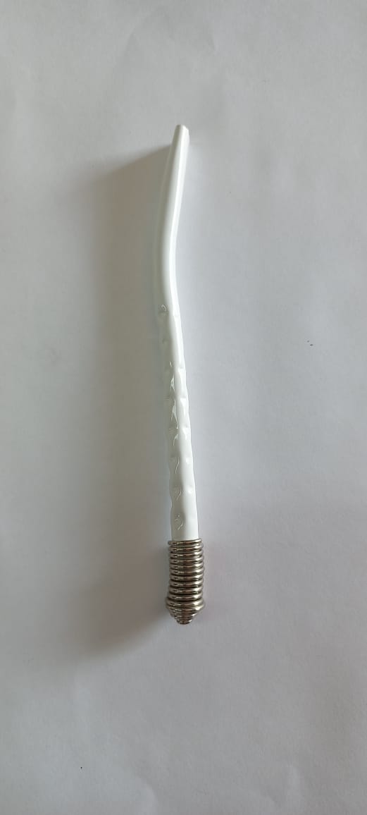 BLANCO BOMBILLA RESORTE TORNEADA